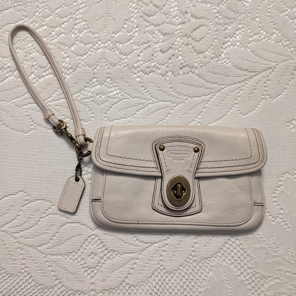 Coach White Leather Wristlet